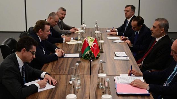 Bakan Fidan, Belarus Dışişleri Bakanı Aleynik ile görüştü