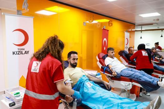 Kızılay, 14 Haziran Dünya Gönüllü Kan Bağışçıları Günü’nü kutluyor