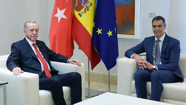Cumhurbaşkanı Erdoğan, Sanchez ile bir araya geldi