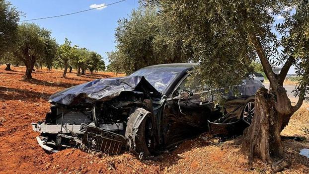 Gaziantep'te, otomobil ile hafif ticari araç çarpıştı: 2 ölü, 3 yaralı