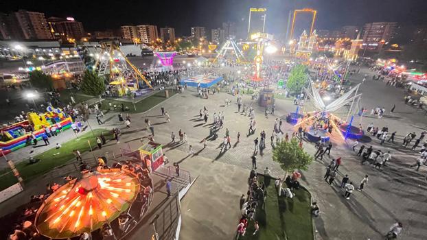 Diyarbakır’da eğlence merkezini 250 bin kişi ziyaret edince polis ek önlem aldı
