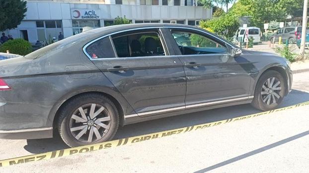 ‘Dur’ ihtarına uymayan otomobile polis ateş açtı; 1 kişi yaralandı, 2 gözaltı