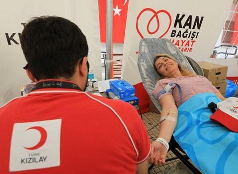 Kızılay kan bağış verilerini açıkladı: Isparta, Gaziantep ve Erzincan başı çekti