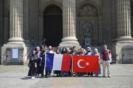 İstanbul ve Paris’te ‘Yaşadığın Şehri Tanıyor Musun’ projesi düzenleniyor