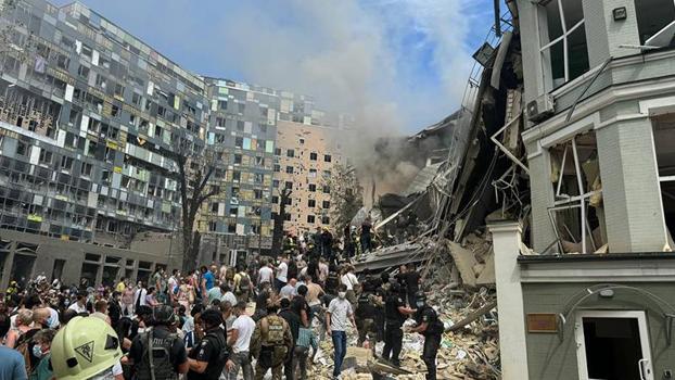 Rusya, Kiev’i vurdu: 21 ölü, 65 yaralı