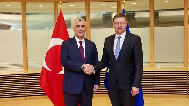 Bakan Bolat, Avrupa Komisyonu Başkan Yardımcısı Dombrovskis ile görüştü