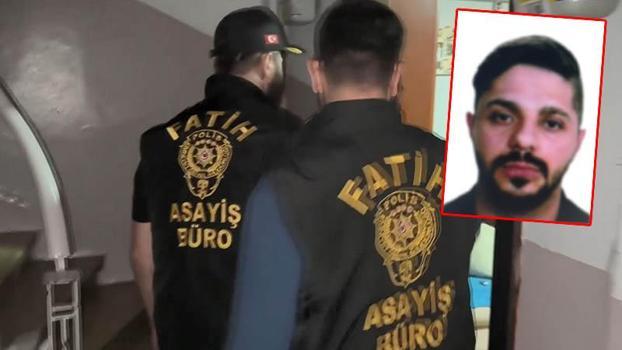 Fatih’te denetimden kaçıp polise ateş eden şüpheli evine düzenlenen operasyonla yakalandı