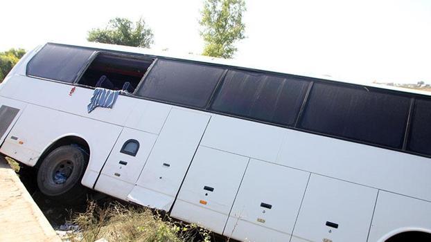 Antalya'da otel servis otobüsü şarampole düştü: 7 yaralı