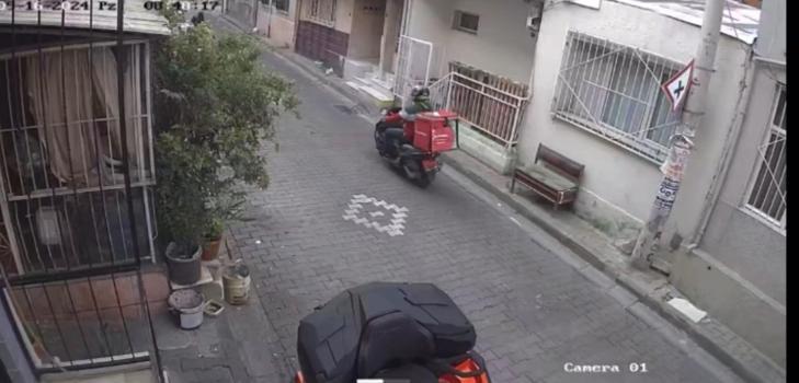 İzmir'de 3 saat arayla 2 kıza tacizde bulunan motokurye yakalandı