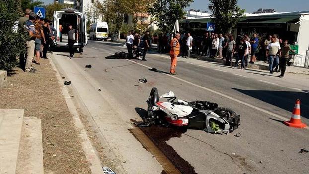 Tarım aracı ile motosiklet çarpıştı: 1 ölü, 1 yaralı