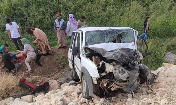 Şanlıurfa'da yolcu minibüsü ile hafif ticari araç çarpıştı: 1 ölü, 8 yaralı