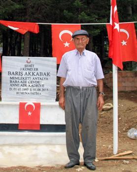 Şehidin dedesi yaşamını yitirdi