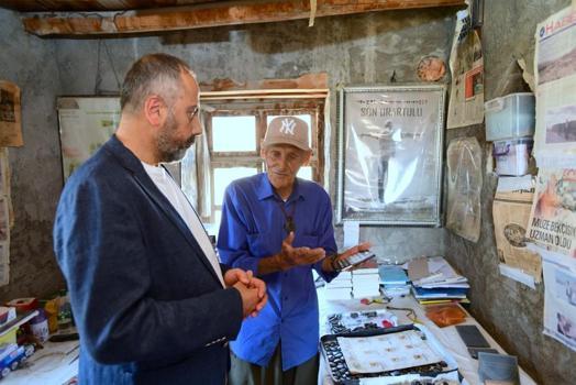 YYÜ Rektörü Şevli'den Urartuca okuyup yazan Kuşman'a ziyaret