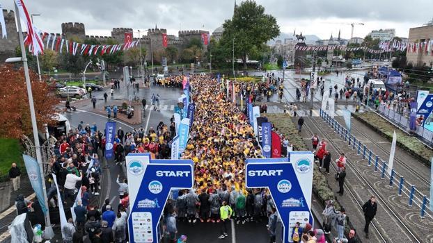 4'üncü Uluslararası Kayseri Yarı Maratonu koşuldu