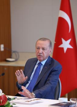 Cumhurbaşkanı Erdoğan, TURKEN Foundation'ın yurt binasını ziyaret etti (5)