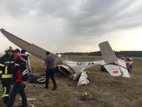 Bursa'da eğitim uçağı düştü, 2 pilot hayatını kaybetti (2)