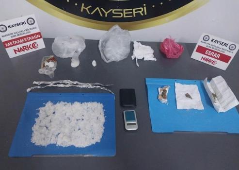 Kayseri'de uyuşturucu operasyonu: 4 gözaltı