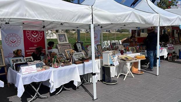 Kadın, çocuk ve yaşlıların el emeği ürünleri, Ankara Kültür Yolu Festivali'nde sergilendi