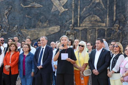 Manisalı kadınlardan kadın cinayeti tepkisi