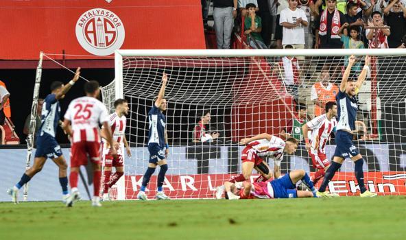 Antalyaspor - Fenerbahçe / fotoğraflar