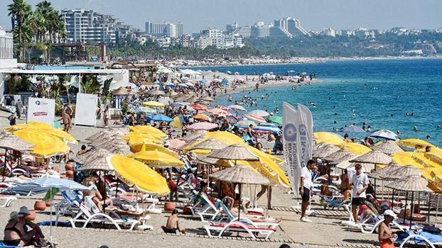 Antalya'da tüm zamanların en iyi ziyaretçi verisine ulaşıldı