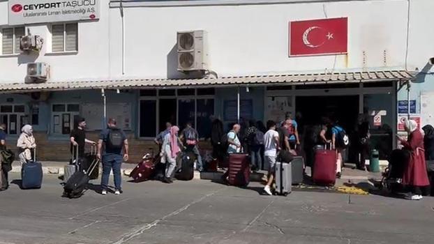 Lübnan’dan Mersin'e 315 yabancı uyruklu getirildi