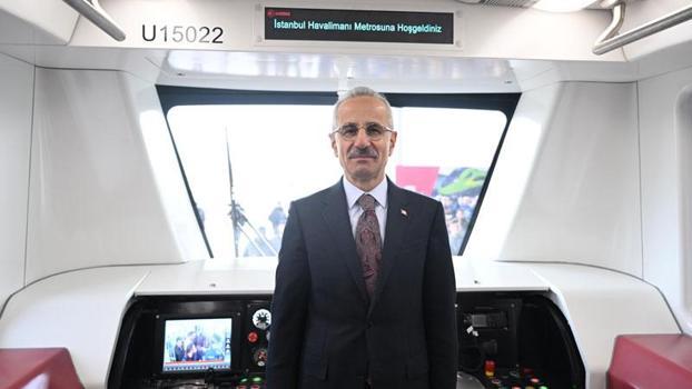 Bakan Uraloğlu: Gayrettepe-İstanbul Havalimanı metro hattında yolcu rekoru kırıldı