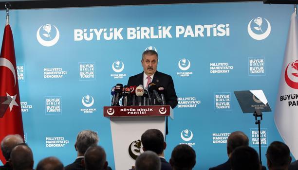 Destici: Şekere bulanmış zehirlerin, milletimize yeniden yutturulmasına rıza göstermeyeceğiz