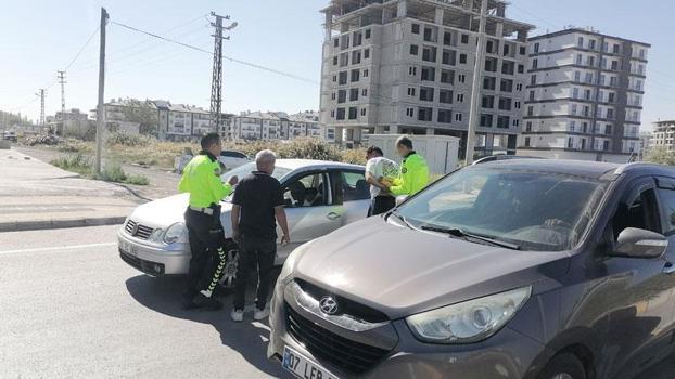 Polisten kaçmaya çalışan otomobil sürücüsü alkollü çıktı