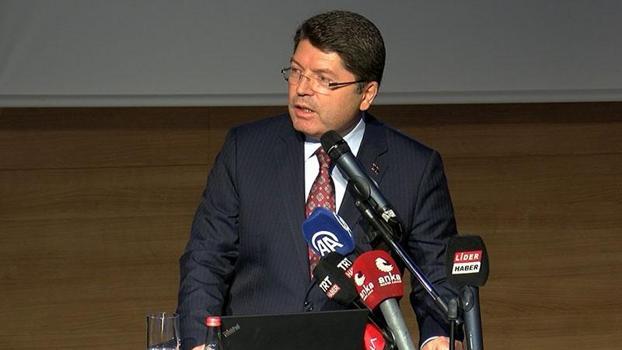 Bakan Tunç: Darbecilerin yazdığı bir anayasa ile Türkiye yüzyılına başlamak bizim için bir yüz karasıdır