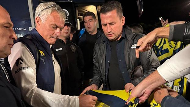 Fenerbahçe kafilesi Samsun'a indi