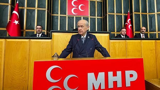 Bahçeli: Teröristbaşı Meclis'te konuşsun; terörün bittiğini, örgütün lağvedildiğini haykırsın