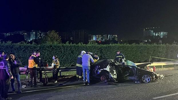 Tekirdağ'da otomobil bariyerlere çarptı: 1 ölü, 1 yaralı