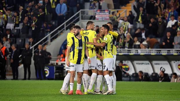 Fenerbahçe 3 puanı golcüleriyle aldı