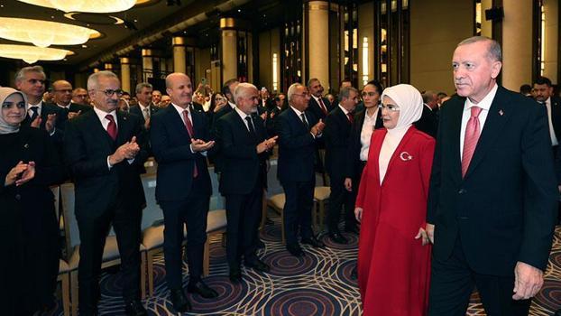 Emine Erdoğan'dan Cumhuriyet'in 101'inci yılı paylaşımı