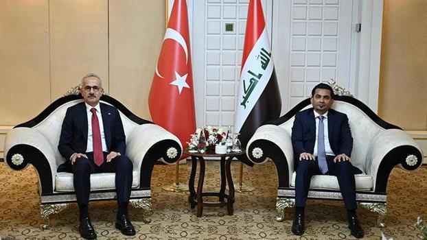 Bakan Uraloğlu, Irak Ulaştırma Bakanı Rezzak es-Sadavi ile görüştü