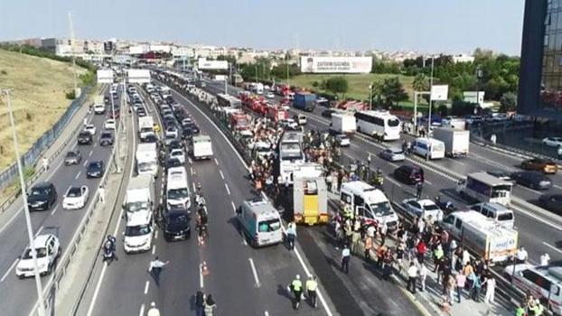 Küçükçekme'de 1 kişinin öldüğü 32 kişinin yaralandığı metrobüs kazasına ilişkin soruşturma tamamlandı