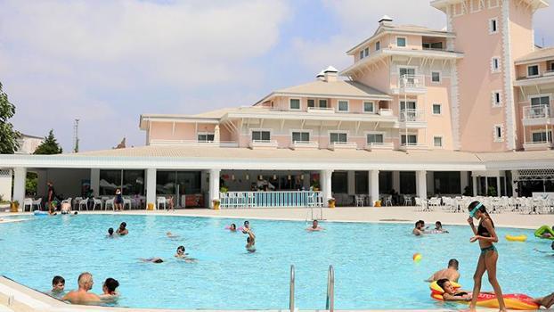 Otellerde 'ara tatil' kampı