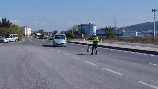 Yalova'da 'yapay zeka' destekli 'Mobil Hız Tespit Cihazı' ile 184 sürücüye 293 bin TL ceza