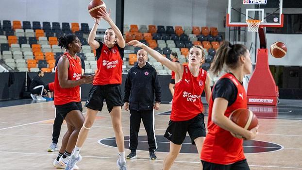 A Milli Kadın Basketbol Takımı, Slovakya maçı hazırlıklarına başladı