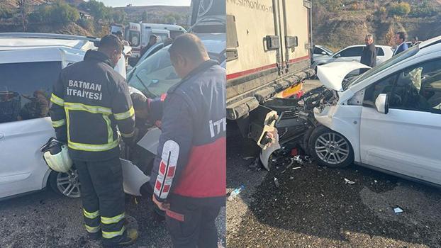 Diyarbakır’da 3 TIR ve 3 otomobilin karıştığı zincirleme kazada 8 yaralı