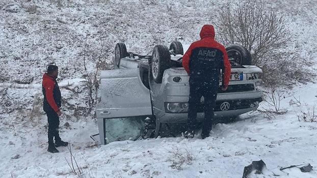 Ilgar Dağı Geçidi'nde 2 otomobil çarpıştı; 8 yaralı