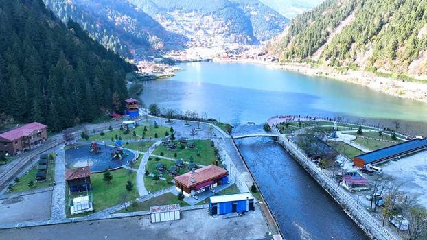 Uzungöl'ün çevresi kaçak yapılardan temizlenecek