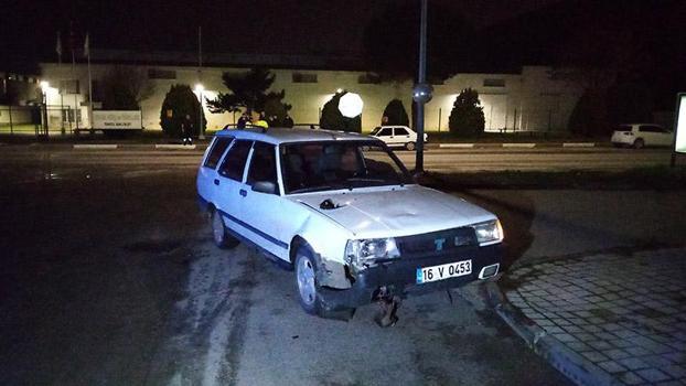 Bursa'da otomobil ile motosiklet çarpıştı: 1 yaralı