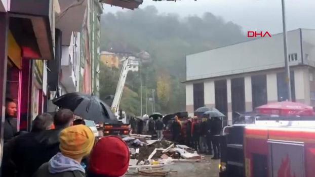 Rize'de heyelan: 1 ölü, 2 bina tahliye edildi