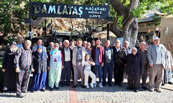 Alanya Belediyesi'nden yaşlılara tarih ve doğa gezisi