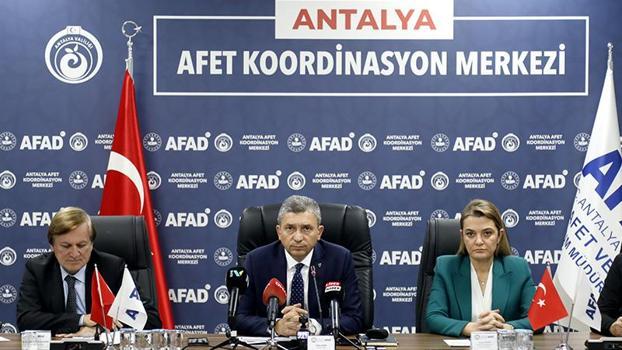 Antalya'nın 6 ilçesinde taşımalı eğitime 1 gün ara verildi