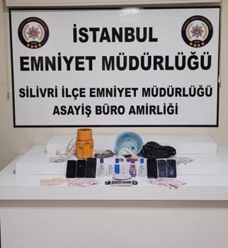 İstanbul - Silivri'de uyuşturucu operasyonu: 6 gözaltı