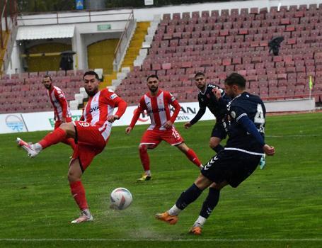 Balıkesirspor-Nevşehir Belediye Spor maçı / fotoğraflar