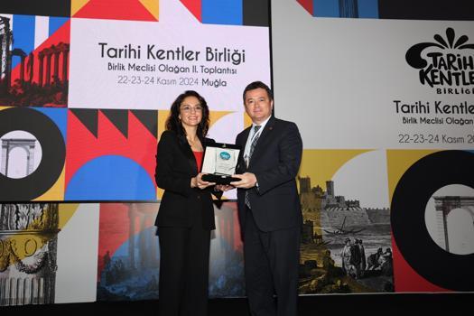 Tarihi Kentler Birliği’nden Osmangazi Belediyesi’ne süreklilik ödülü